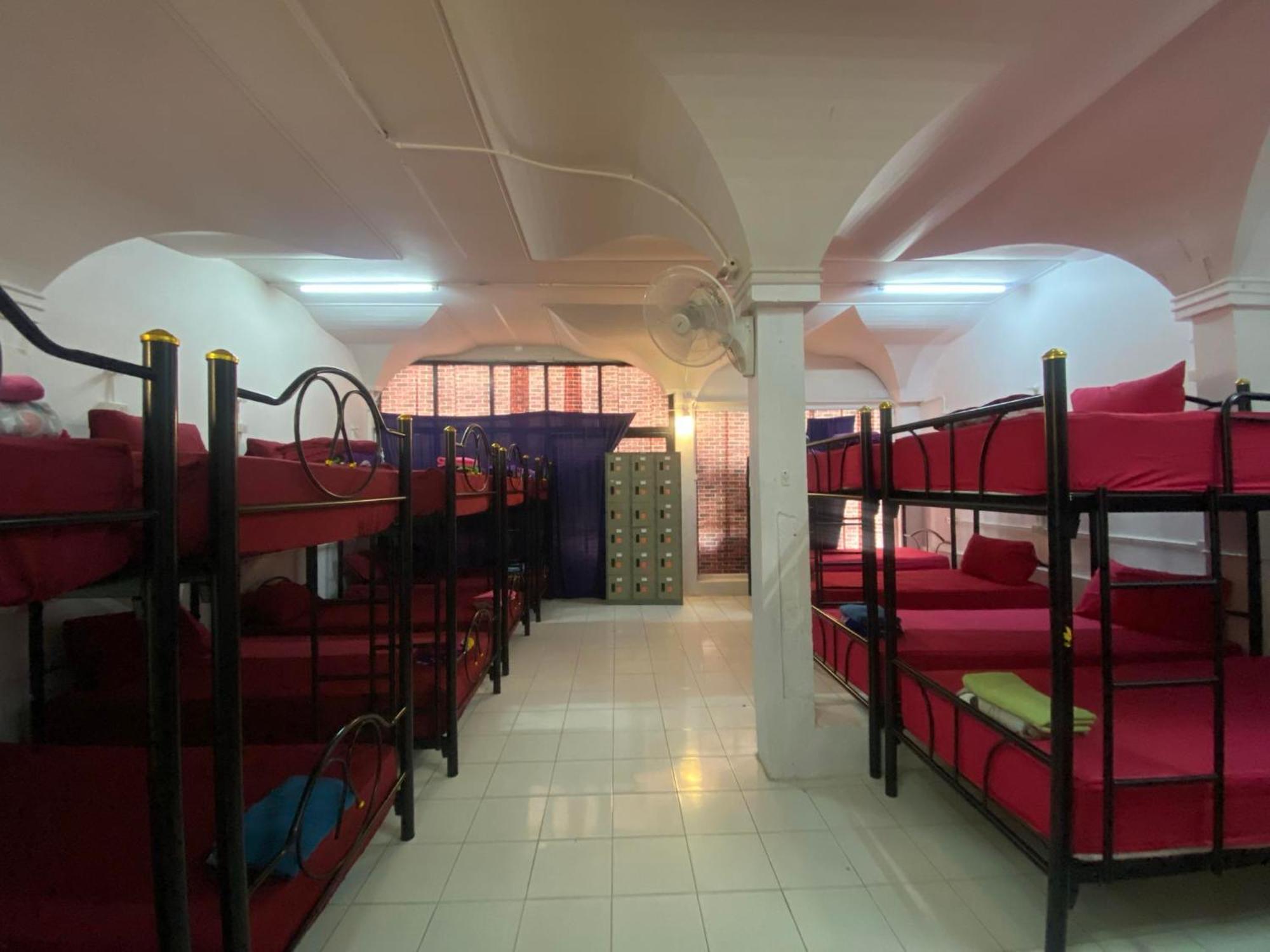 Seventeen Hostel Ko Pha Ngan Exterior photo